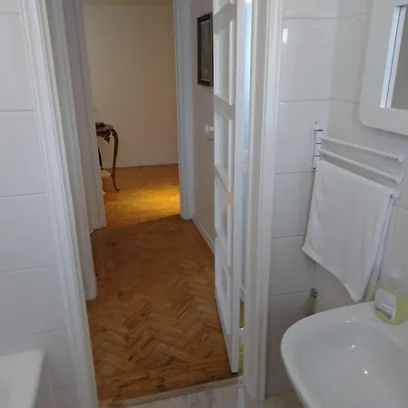 Voyage 63 Vendégház *