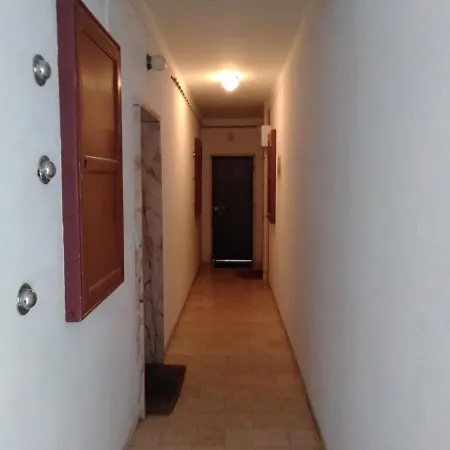 Voyage 63 Guest house *
