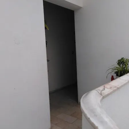 Casa de hóspedes Voyage 63 *